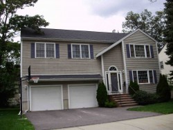143 Upland Ave, Newton, MA 02461-2112