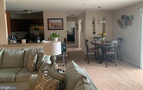 19 Highbridge Ln, West Deptford NJ  08086-2254 exterior