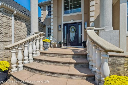 750 Farmingdale Rd, Jackson Twp NJ 08527-4301 exterior