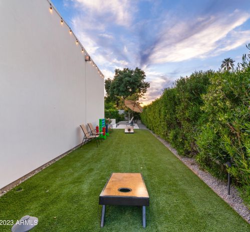 6846 13th Pl, Phoenix AZ  85014-1120 exterior