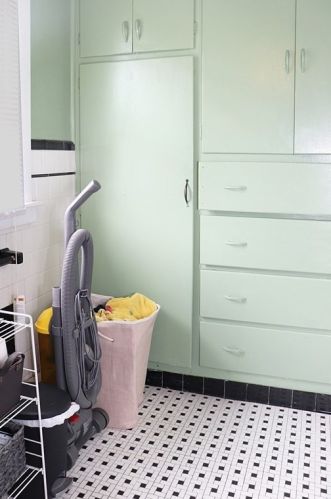 22 Waverly St, Taunton MA 02780-1446 exterior