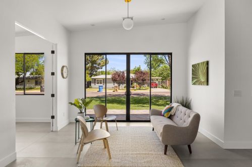 533 Belmont Ave, Phoenix AZ 85051-6766 exterior