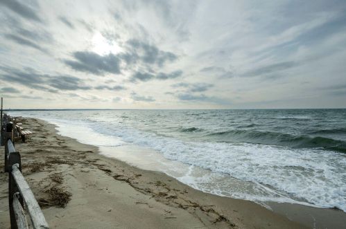 15 Highland Rd, Eastham MA 02642-3302 exterior