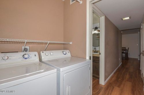 2206 Cambridge Ave, Phoenix AZ 85006-1415 exterior