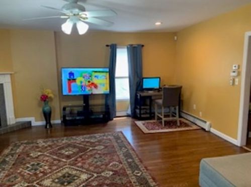 57 Oakland Ave, Methuen MA 01844-3673 exterior