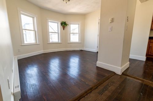 179 Shute St, Everett MA 02149-3133 exterior