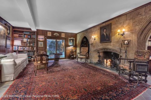 310 Cooper Rd, Tinton Falls NJ 07701-6010 exterior