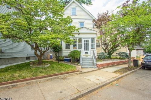 153 Brighton Ave, Belleville NJ  07109-3510 exterior