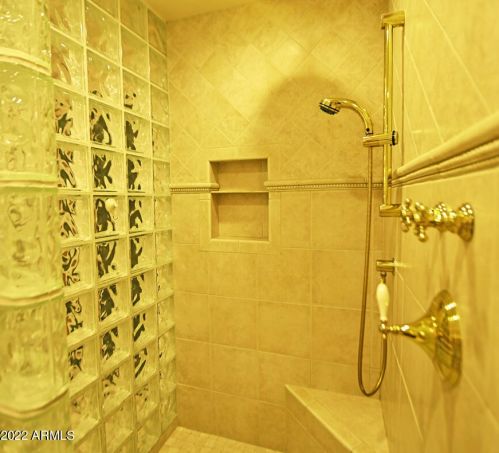 9234 33 Way, Phoenix AZ 85028-4967 exterior