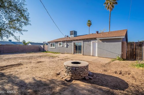 3013 Aster Dr, Phoenix AZ 85032-7332 exterior