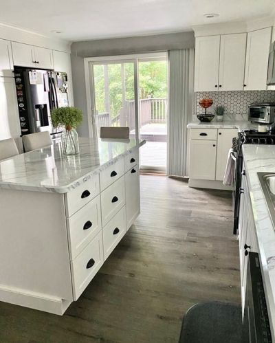 983 Chaffee St, New Bedford, MA 02745-3319