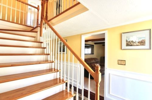 1 Main St, Groveland MA 01834-1415 exterior