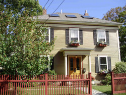 96 Freeman St, Newton, MA 02466-1207