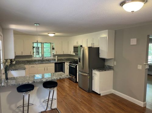 19 Brookfield Rd, North Brookfield MA  01535-1315 exterior