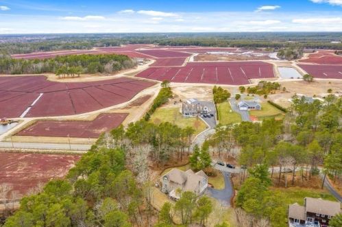 91 Maple Spg Rd, Wareham MA 02571-1202 exterior