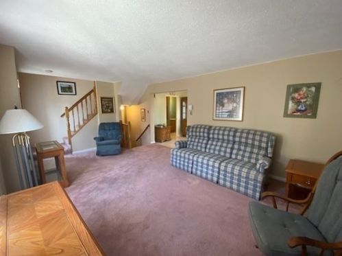 63 Hillside Ave, Lawrence MA 01841-3252 exterior