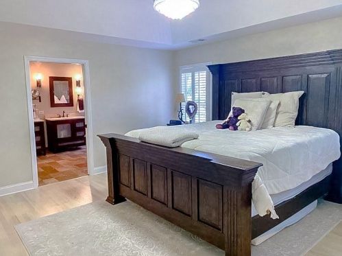 1304 Dunwoody Cv, Atlanta GA 30338-2308 exterior