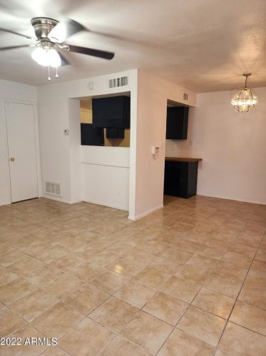 4266 68th Dr, Phoenix AZ  85033-8255 exterior