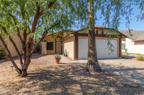 6842 17th St, Phoenix, AZ 85042-5709