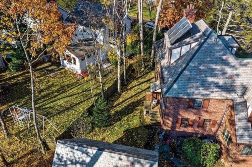 230 Woodward St, Newton MA 02468-2041 exterior