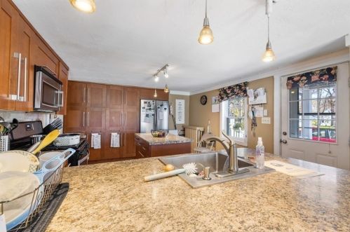 186 Mt Vernon St, Lawrence MA 01843-3302 exterior