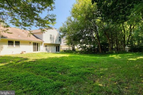 6645 Windsor Ct, Columbia MD 21044-4147 exterior