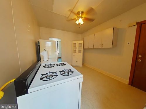 2204 15 St, Philadelphia PA 19132-4414 exterior