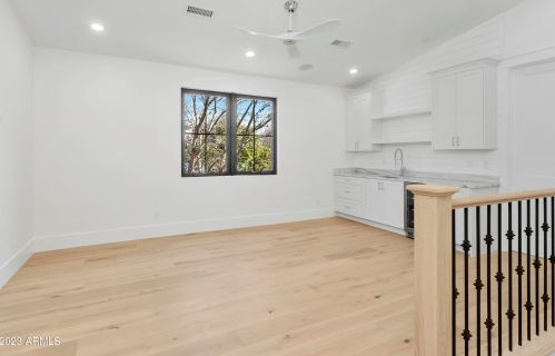 222 Belmont Ave, Phoenix AZ  85021-7229 exterior