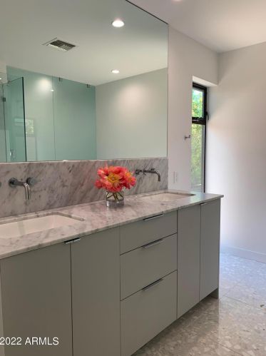 4637 30th Pl, Phoenix AZ  85016-5007 exterior