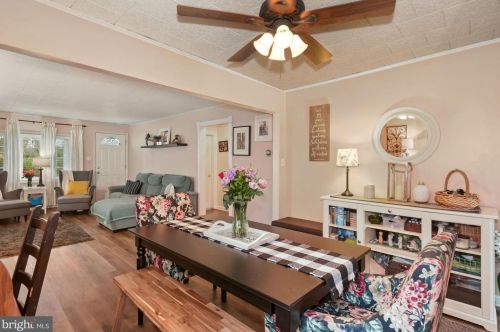 41 Andaloro Way, West Deptford NJ 08093-1640 exterior