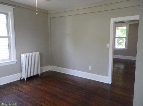 215 Olive St, West Deptford NJ  08093-1327 exterior