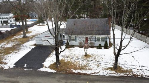 25 Hope Rd, Hingham MA 02043-3465 exterior