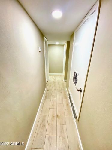 1620 57 Dr, Phoenix AZ 85031-1835 exterior