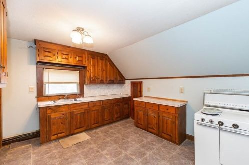 12 Washington St, Gloucester MA 01930-2628 exterior