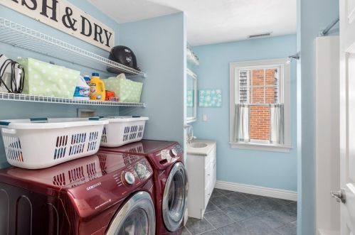 6 Chestnut Rd, Hingham MA 02043-1415 exterior