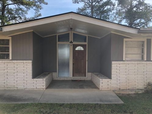 2091 Napoli Cir, Conyers GA 30012-2954 exterior