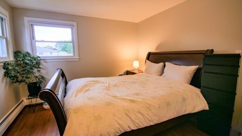 110 Farwell St, Newton MA 02460-1051 exterior