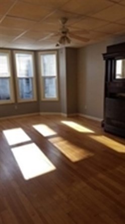 133 Rdg St, Fall River MA 02721-1801 exterior