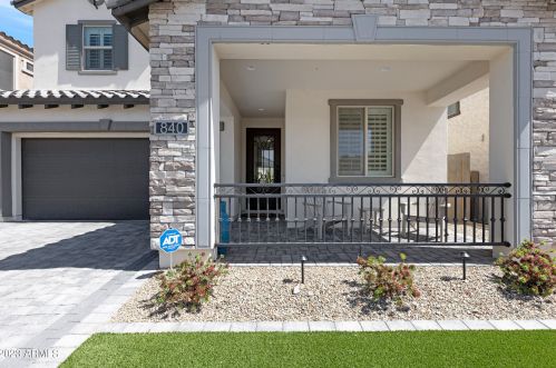 840 Ashurst Dr, Phoenix AZ  85048-2028 exterior