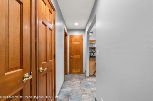 14 Knolls Dr, Jackson Twp NJ  08527-4209 exterior