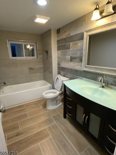 152 Bell St, Belleville NJ  07109-2824 exterior