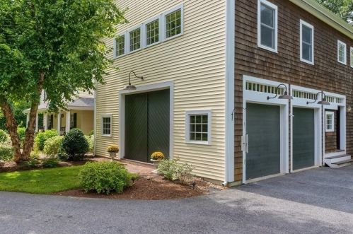 159 Partridge Ln, Carlisle MA  01741-1111 exterior