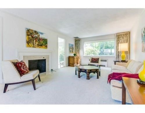 150 Cotton St, Newton, MA 02458-2641