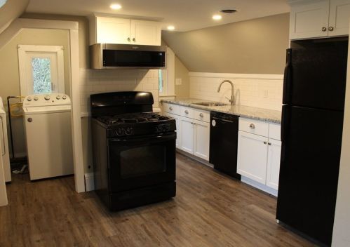 368 Elm St, West Bridgewater MA 02379-1158 exterior