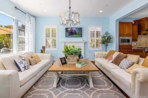 112 Prospect, Irvine, CA 92618-1181