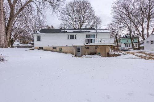 88 Standish St, Worcester MA 01604-3233 exterior