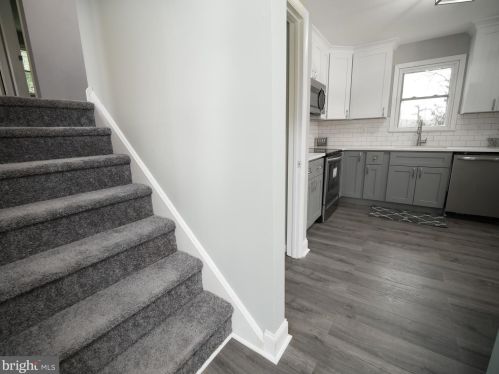 145 Crown Point Rd, West Deptford NJ  08093-1131 exterior