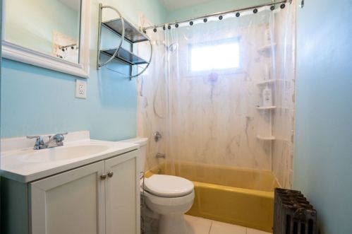 68 Sanborn St, Lawrence MA  01843-1222 exterior