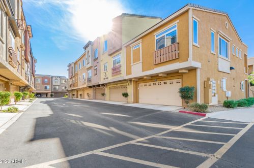 2150 Alameda Rd, Phoenix AZ  85085-1812 exterior