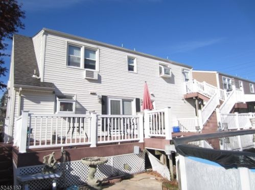 4 Austin St, Belleville NJ 07109-1942 exterior